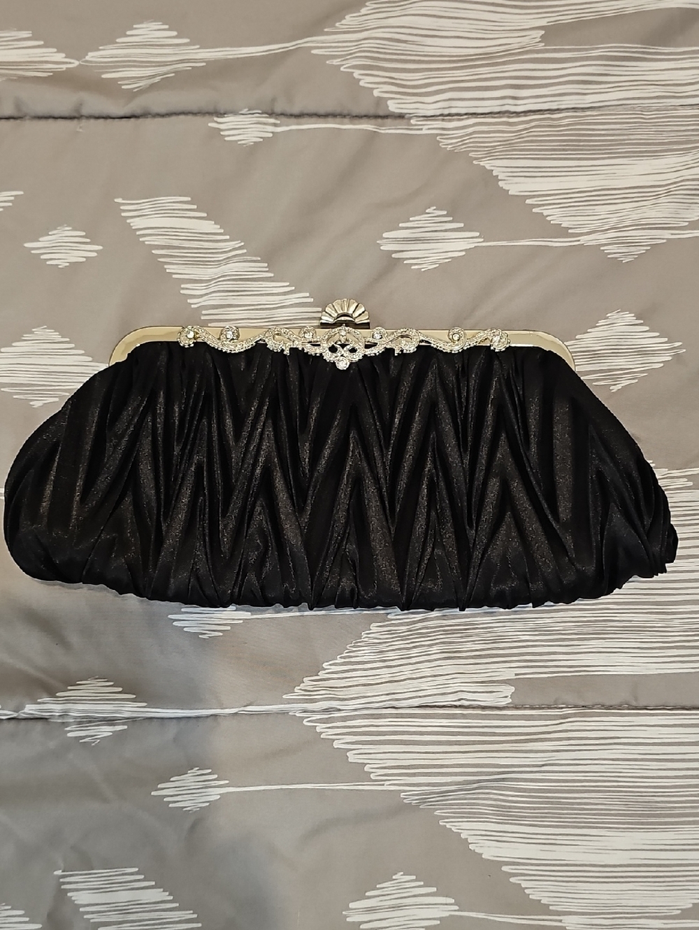 Elegant Black Satin Evening Clutch with Crystal Frame